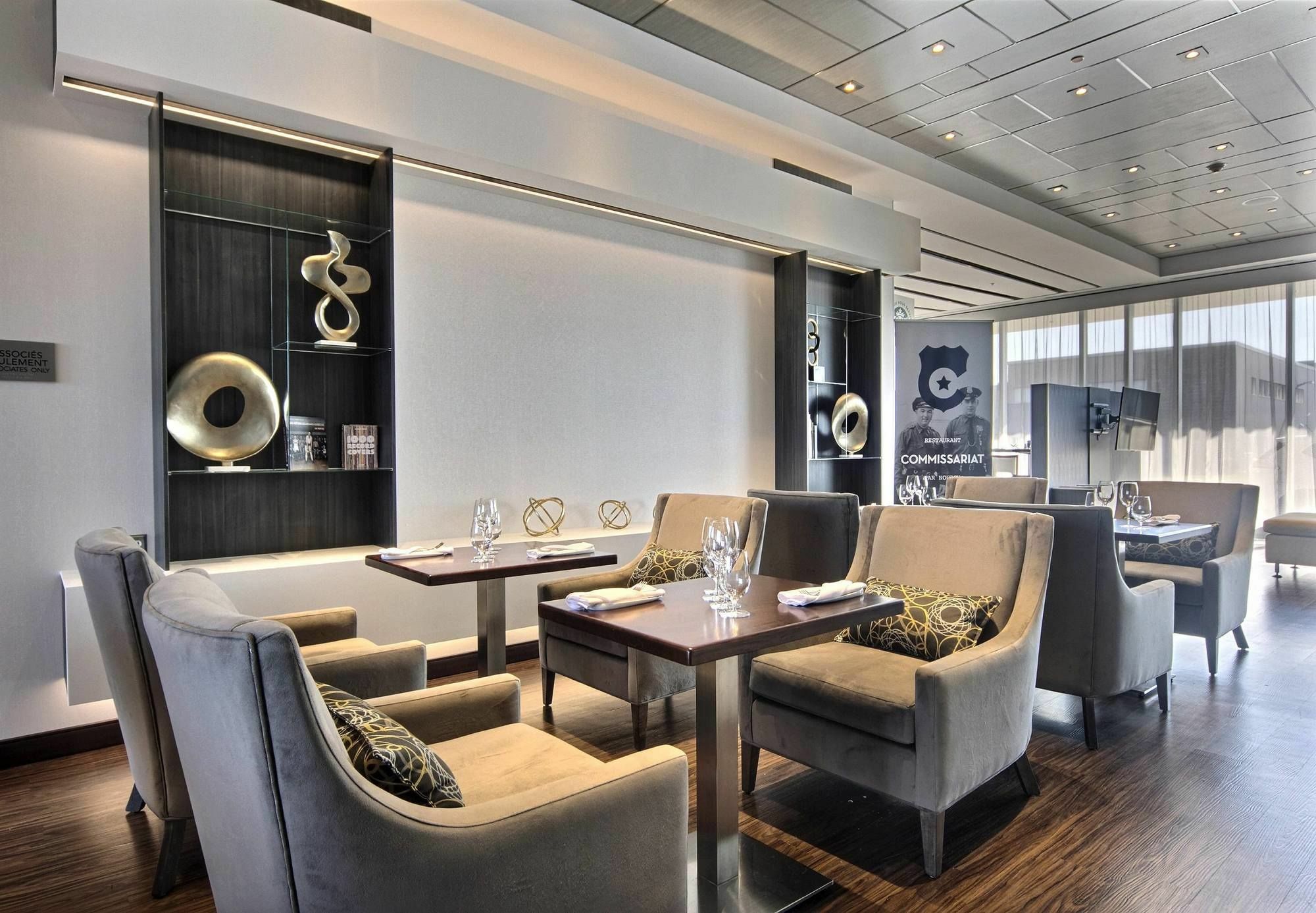 Courtyard By Marriott Quebec City Hotel